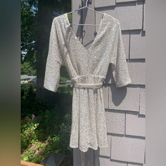 Style Rack dress. Size Small. NWT. - Picture 3 of 4